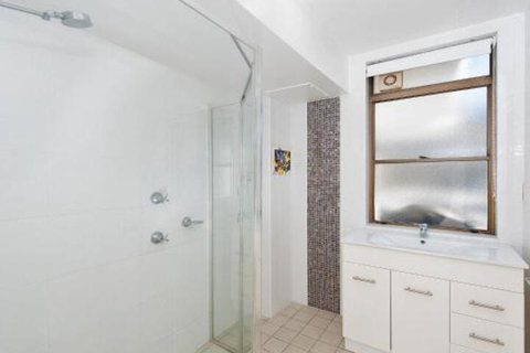 2 Fleetwood 63 Shoal Bay Road Spectacular Views - Northern Rivers Accommodation 7