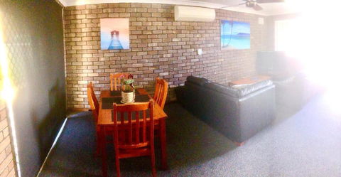 Geraldton Holliday Villas - Northern Rivers Accommodation 4