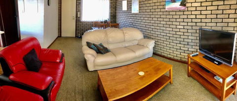 Geraldton Holliday Villas - Northern Rivers Accommodation 1
