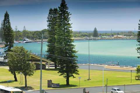 Mirage Unit 502 6 8 Manning Street - Northern Rivers Accommodation 5