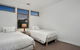 Kew Luxurious Townhouse - thumb 3