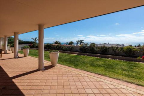Maidstone Executive Residence - Northern Rivers Accommodation 3