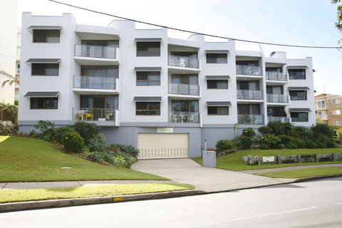 Luanda Unit 7 7a Bulcock Beach Esp Bulcock Beach - Northern Rivers Accommodation 1