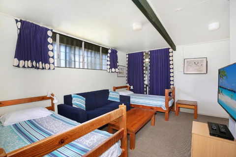 Ngungun St. 14 Dicky Beach - Northern Rivers Accommodation 2