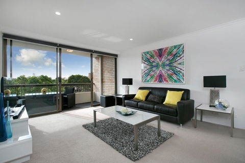 Newly Renovate Immaculate Cremorne One Bedroom Apartment CREM4 - Northern Rivers Accommodation 6