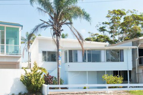 Sand Beach House Breathtaking View & Amazing Position Directly Opposite The Beach! - Northern Rivers Accommodation 0