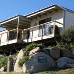 KINGFISHER COTTAGE Beachfront At The Binalong Bay - Northern Rivers Accommodation 0