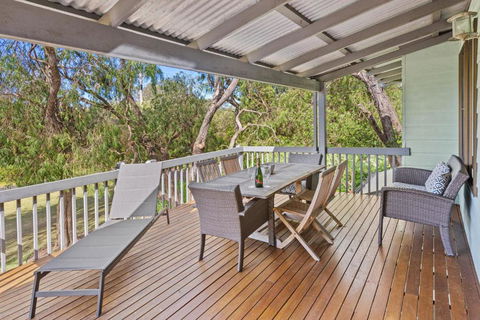 Tranquil Waters - Northern Rivers Accommodation 4