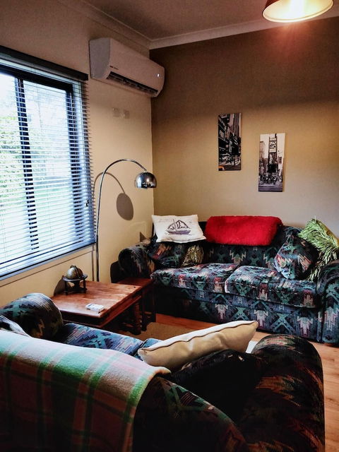 Wanderlust Cottage - Northern Rivers Accommodation 5