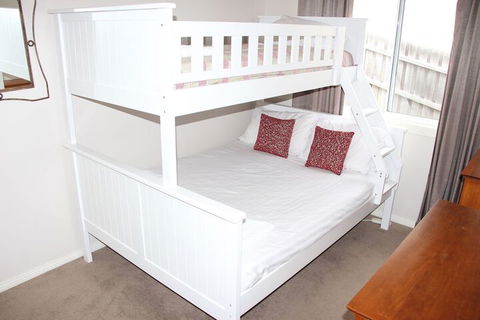 Front Row Beachfront - Northern Rivers Accommodation 3