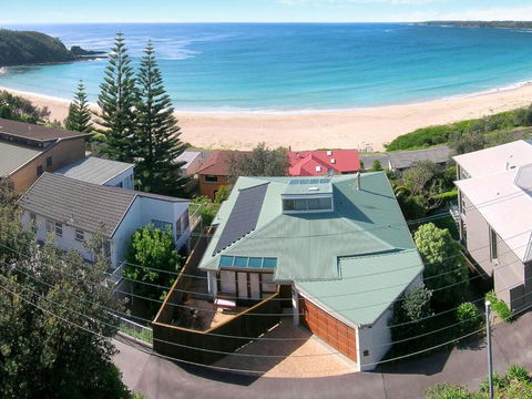 BEDARRA MOLLYMOOK BEACH - Northern Rivers Accommodation 1