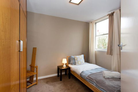 Riverside Arthouse - Northern Rivers Accommodation 3