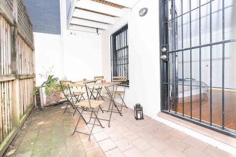 House Hyde Park - Liverpool - Northern Rivers Accommodation 1