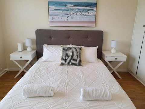 Henley Beach South Amazing Views Huge Private Balcony! - Northern Rivers Accommodation 6