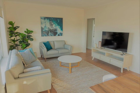 Henley Beach South Amazing Views Huge Private Balcony! - Northern Rivers Accommodation 4