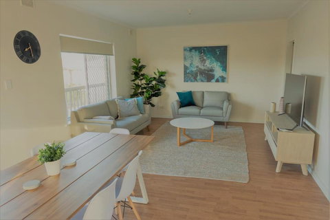 Henley Beach South Amazing Views Huge Private Balcony! - Northern Rivers Accommodation 2