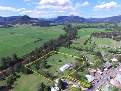 Rivermist Luxury 6 Bedrooms & 6 Bathrooms! - Northern Rivers Accommodation 1