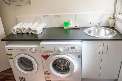 Russell Falls Holiday Cottages - Northern Rivers Accommodation 3