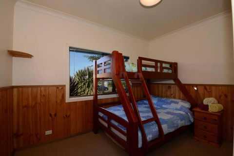 Seahaven Beach House Shellharbour - Northern Rivers Accommodation 4