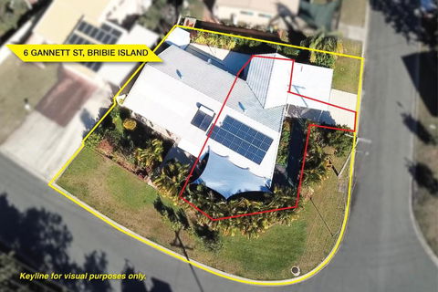Woorim Secluded Palms Villa - Northern Rivers Accommodation 6