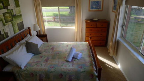 OCEAN VIEWS - Northern Rivers Accommodation 5