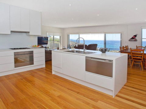 Aqua Views Over Jones Beach - Northern Rivers Accommodation 5