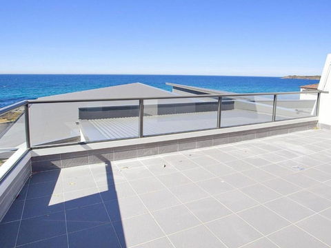 Aqua Views Over Jones Beach - Northern Rivers Accommodation 2