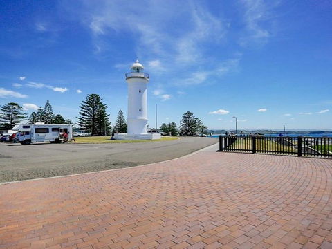 Aqua Views Over Jones Beach - Northern Rivers Accommodation 4