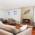 Surf Mist Contemporary Seaside Duplex - Northern Rivers Accommodation 0