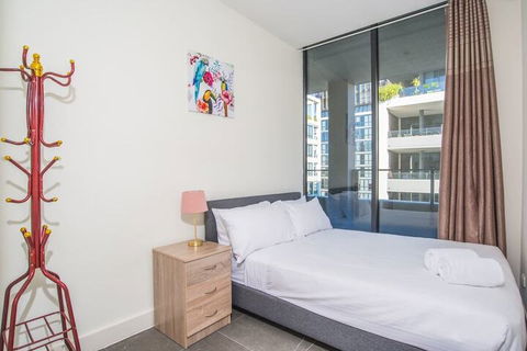 Relaxing Parramatta Apartment With Parking - Northern Rivers Accommodation 4