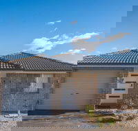 Peaceful 2kingbed Rootyhill Townhouse Near Station - Northern Rivers Accommodation