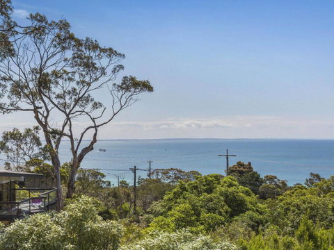 VIEWS At MCCRAE..... - Northern Rivers Accommodation 2