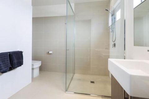 THE PENTHOUSE MORNINGTON - Northern Rivers Accommodation 3
