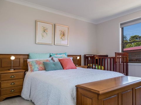 235 Mitchell Parade Mollymook - Northern Rivers Accommodation 4
