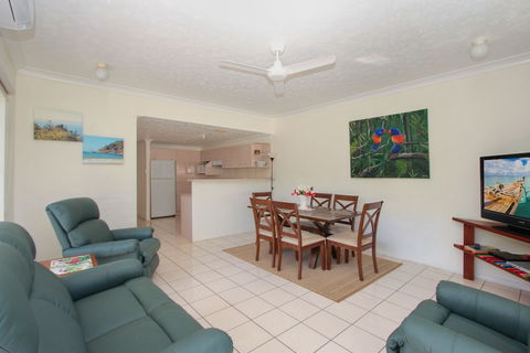 Champagne Apartment 1 - Northern Rivers Accommodation 4