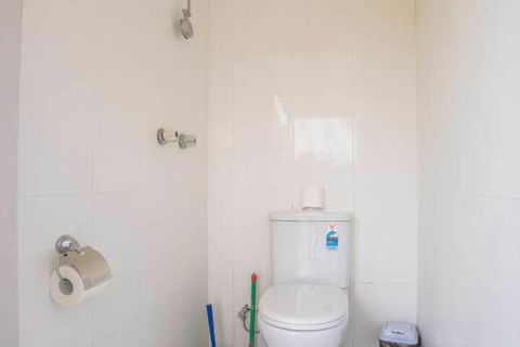 Beautiful Pre-loved Ashfield 4 Bedroom Home - Northern Rivers Accommodation 7