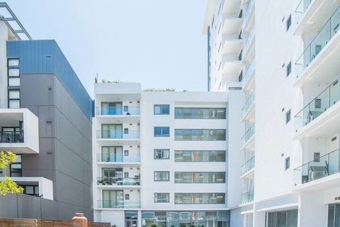 Spacious Central Apartment Walking Distance To Beach - Northern Rivers Accommodation 1