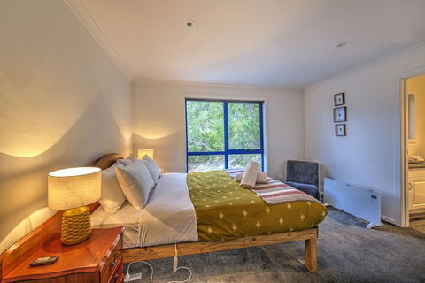 Blue Gum Retreat - Northern Rivers Accommodation 6