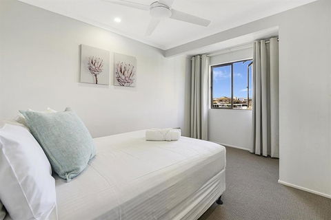 CANAL HOME NEAR MOOLOOLABA Kooringal - Northern Rivers Accommodation 2