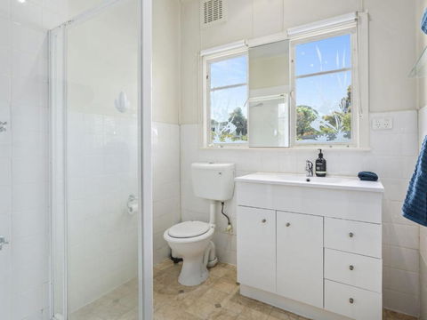 KIMBERLEY McCRAE - Northern Rivers Accommodation 6
