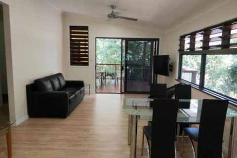 Rainforest Retreat - Northern Rivers Accommodation 3