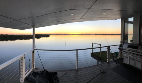 Carnarvon Beach Retreat - Northern Rivers Accommodation 5