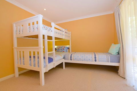 Rocky Mountain Cottage - Northern Rivers Accommodation 5