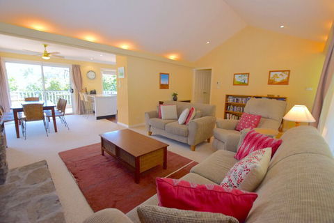 Rocky Mountain Cottage - Northern Rivers Accommodation 2