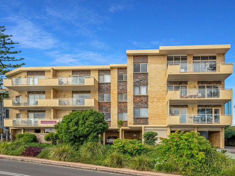 Cumbernauld #5 5 / 12Terrigal Esp - Northern Rivers Accommodation 2