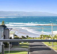 SEA SPECTACULAR seconds from the beach - Northern Rivers Accommodation