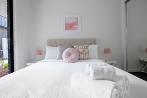 Designer Warm Homeatmooneeponds+parking / Wifi - Northern Rivers Accommodation 0