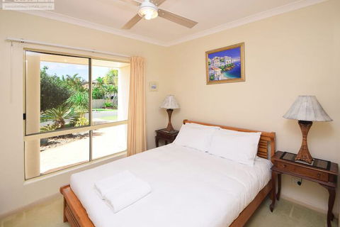 Fabulous Pet Friendly Family Home - 3 Carribean Court - Northern Rivers Accommodation 5