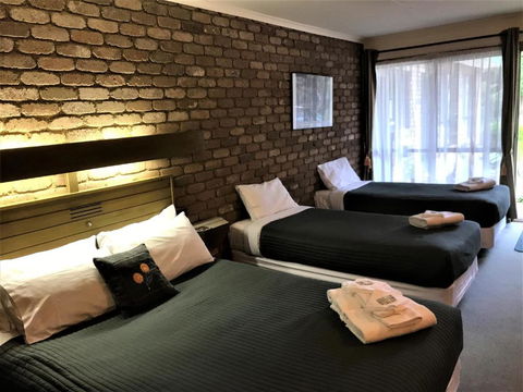 Eildon Lake Motel - Northern Rivers Accommodation 6