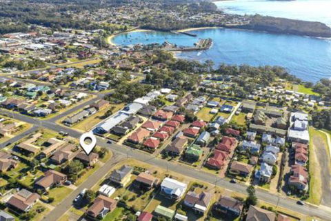 Deering 106 ULLADULLA - Northern Rivers Accommodation 2